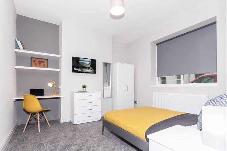 Landlord Furniture Packages Explained: What's Included and What the Law Requires