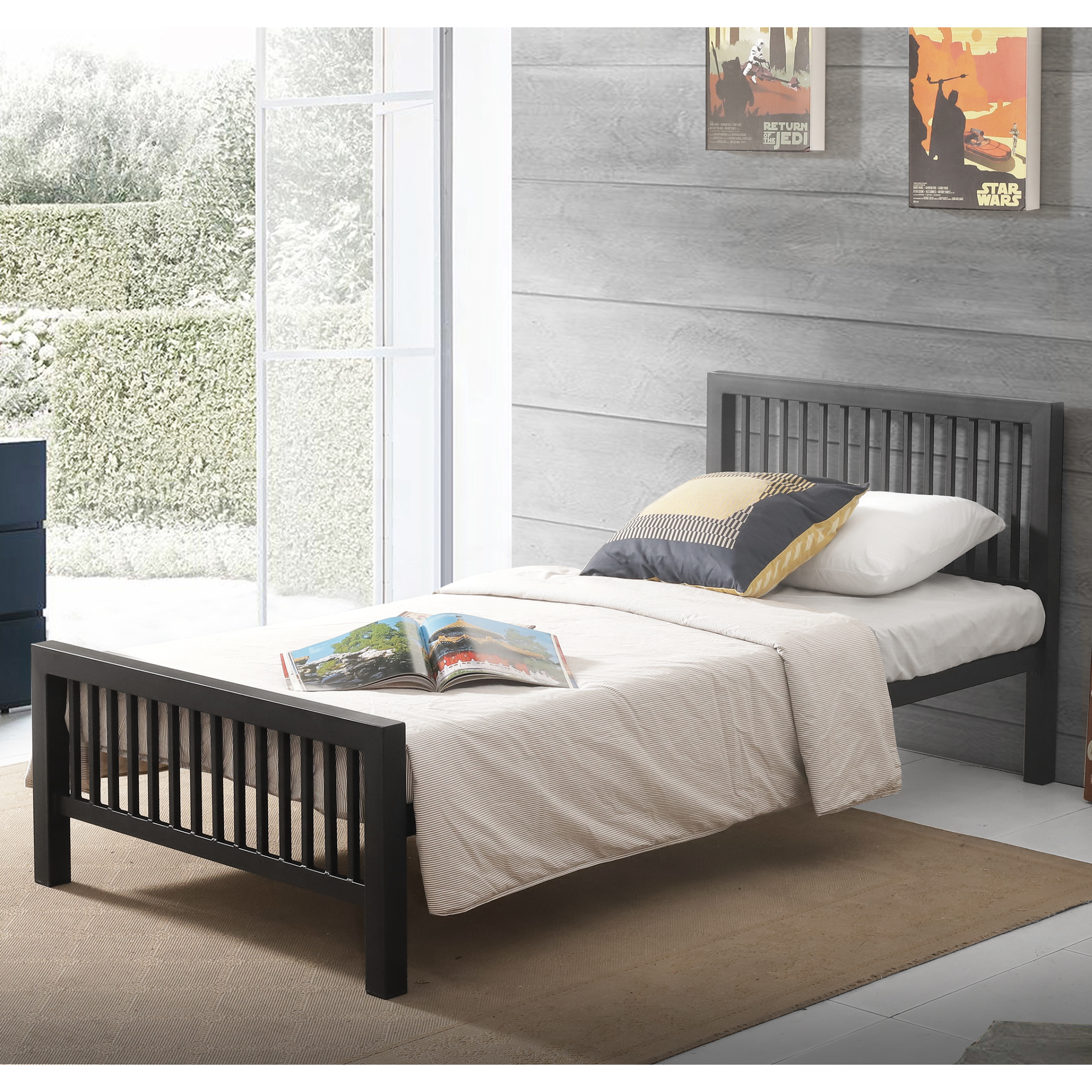 Meridian Metal Bed