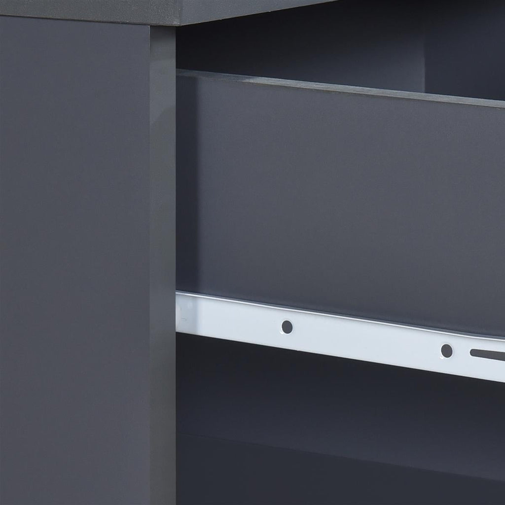 Highbury 3 Piece Bedroom Set With 3 Door Triple Wardrobe