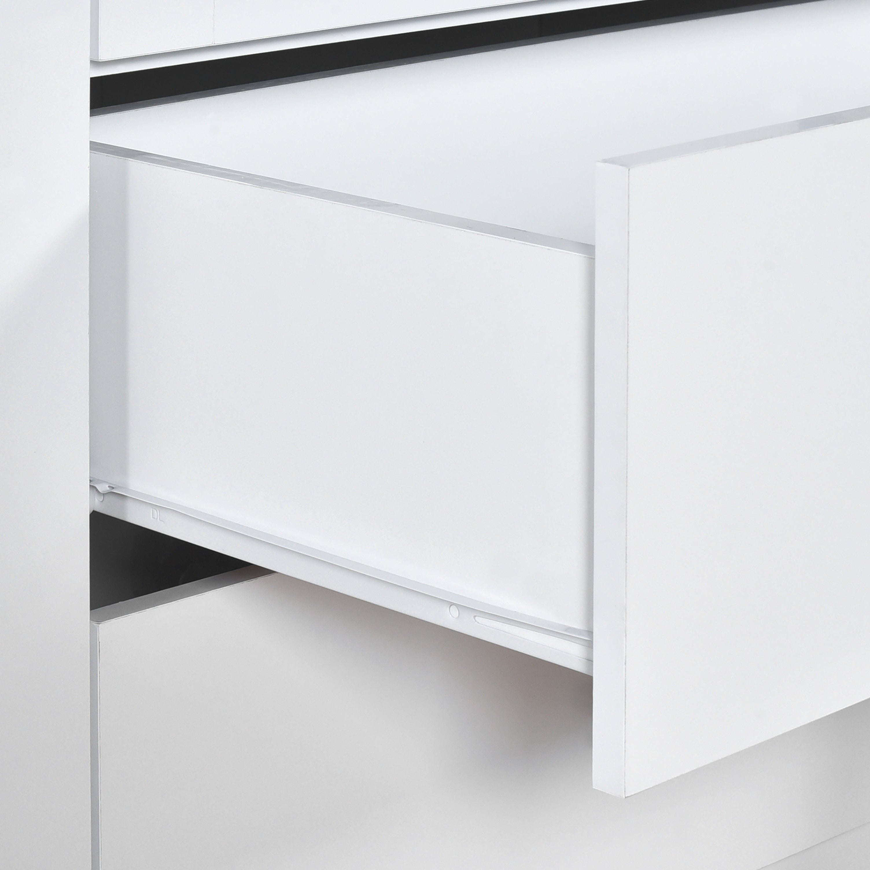 Paddington 3+2 Drawer Chest 3 Piece Bedroom Set