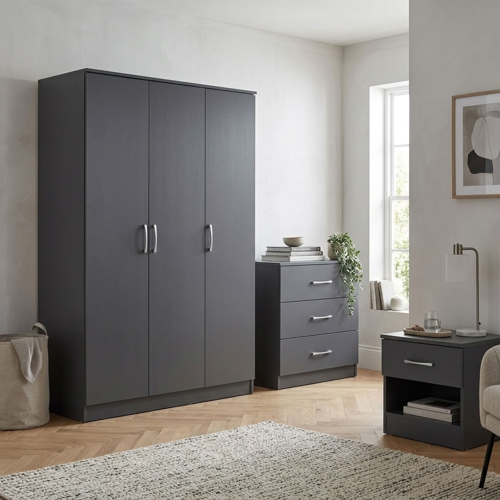 Highbury 3 Piece Bedroom Set With 3 Door Triple Wardrobe